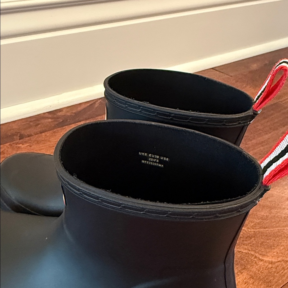 Hunter Women’s Play Short Rain Boots - Picture 5 of 5